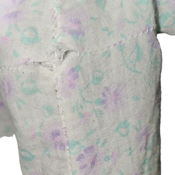 Vintage cottagecore floral night gown light airy lacy trim night dress grandma - Picture 5 of 5